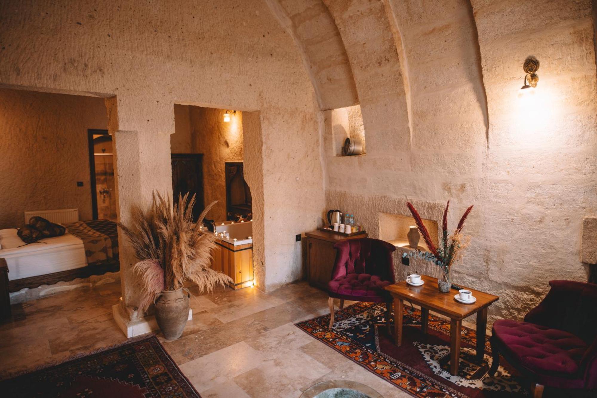 Bed and Breakfast Cavusin Cave House-Cappadocia Göreme Exterior foto